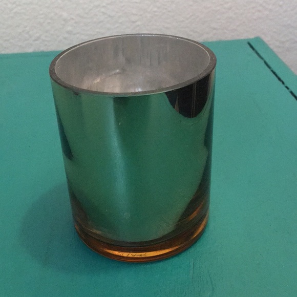 Lily Pulitzer Votive Candle Set - Picture 5 of 5